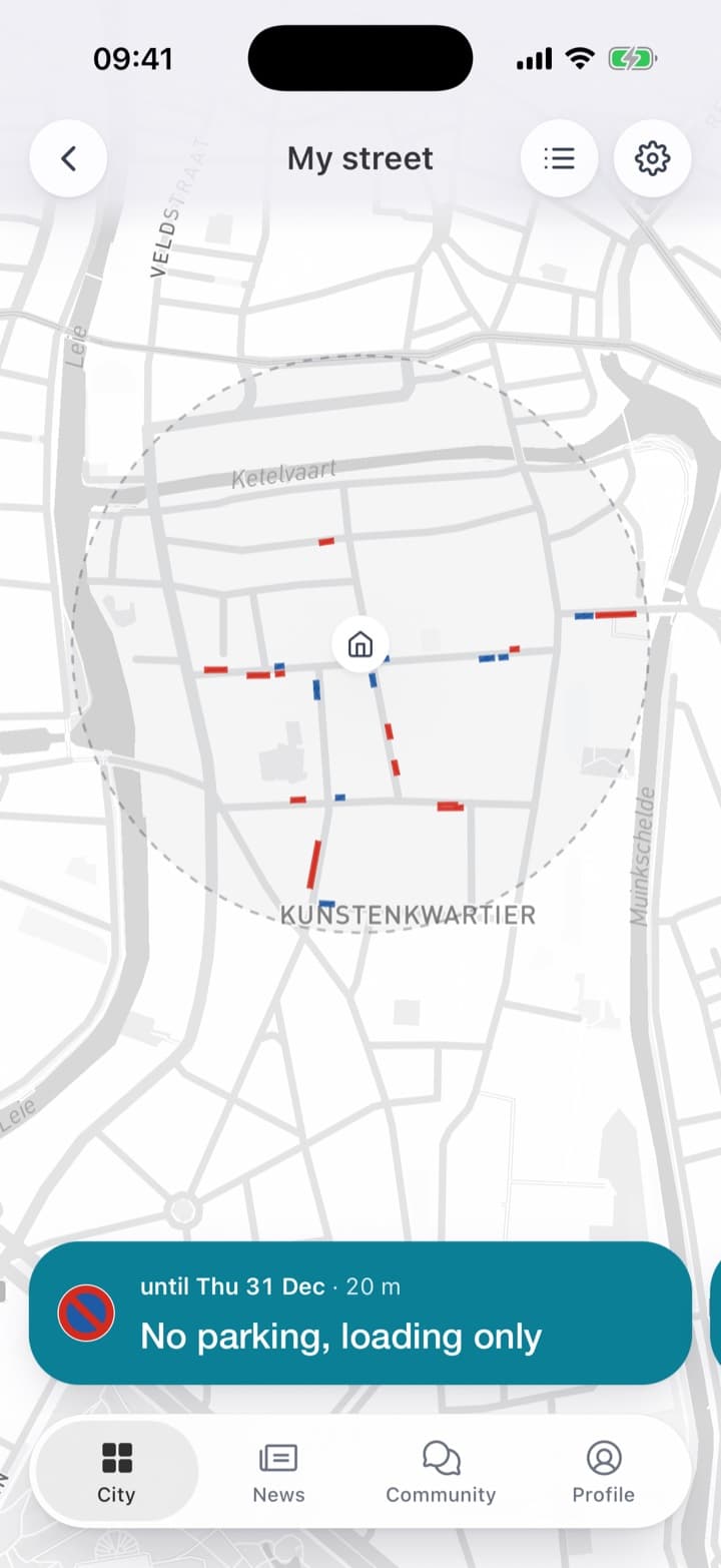 The map marks the exact stretch of the street. The detail shows the sign, from when and until when.