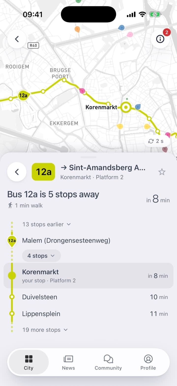 One line followed: how many stops away it is and when it arrives. The map shows the vehicles where they are now.